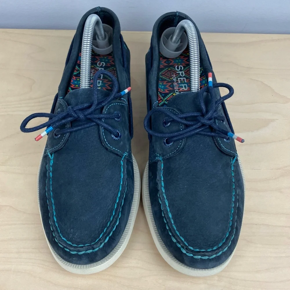 Sperry Top-Sider Men’s Size 10.0 Classic 2-Eye Boat Shoes Navy Blue Leather